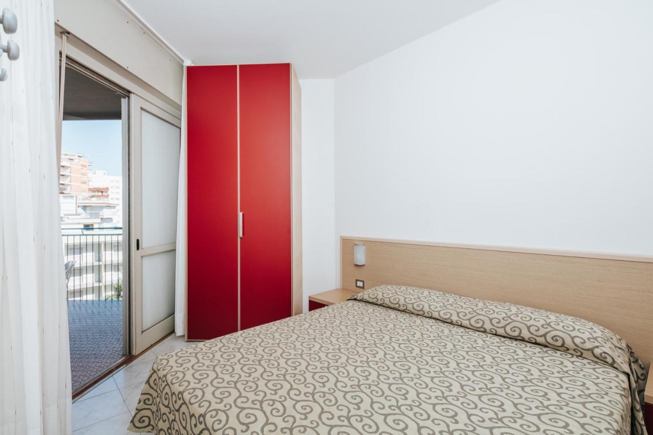 Appartamenti Bianco Nero Lignano Sabbiadoro Kültér fotó